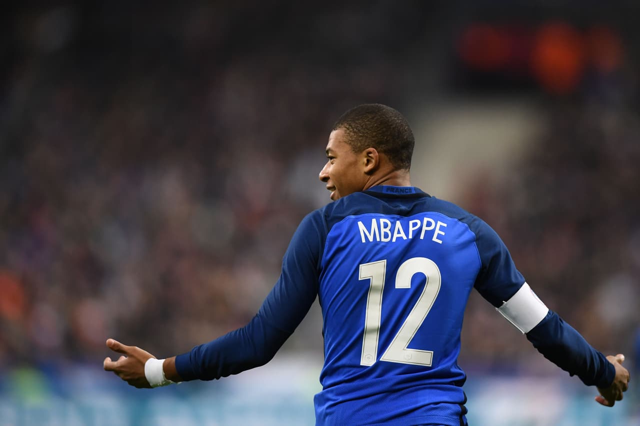 Otro que se puede medir a nivel de Gignac es Mbappé, el joven del PSG ha anotado 16 tantos en 32 partidos.
<br>