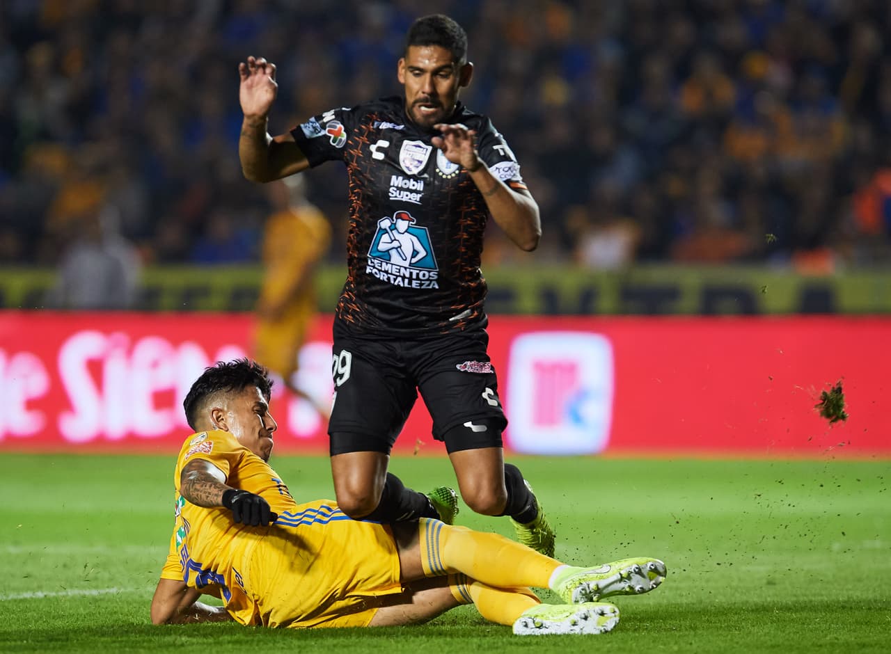 Tigres y Pachuca dividen puntos en un partido que se quedó muy lejos del nivel esperado.