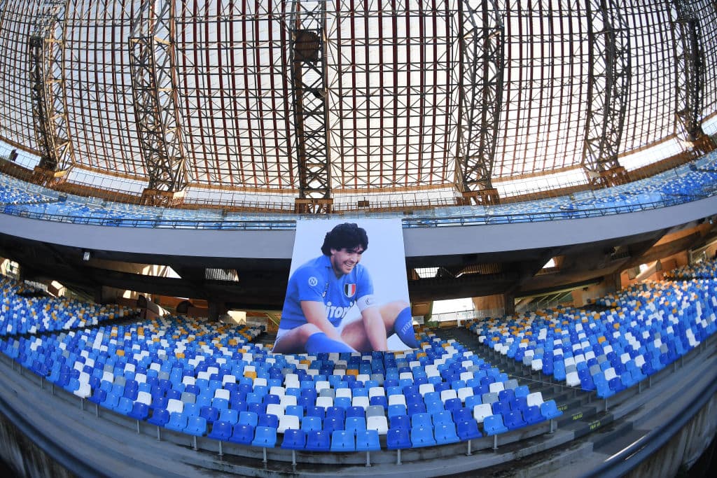 Napoli derrota al Sampdoria 2-1 con una excelente actuación del mexicano 'Chucky' Lozano. Jankto abrió el marcador a favor de la Samp al minuto 22, pero fue hasta la segunda mitad donde los de Gatusso anotaron dos goles para imponerse y llevarse la victoria en la Serie A.