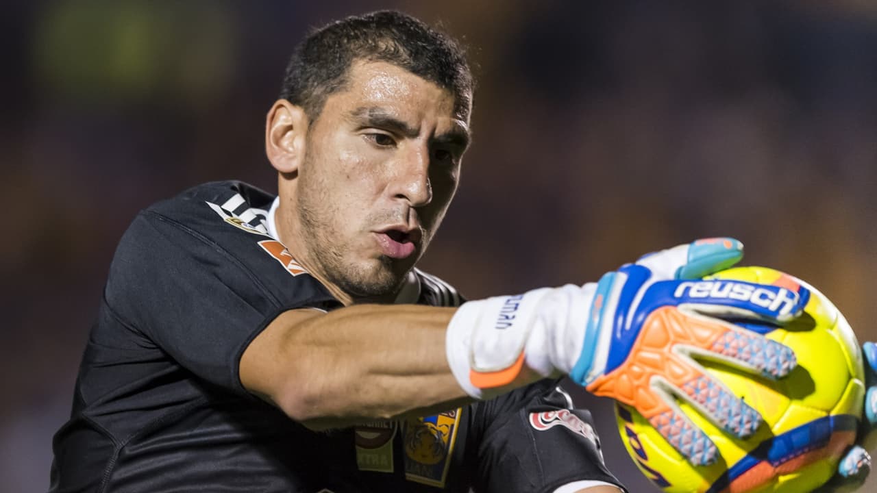 Nahuel Guzmán va al Mundial ante la lesión de Sergio Romero