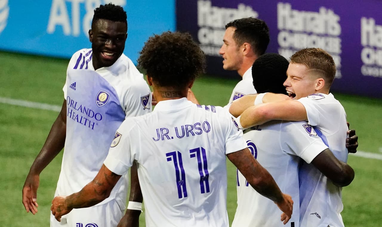 Júnior Urso (13’) abrió el marcador y Christopher Mueller (35’) creció la ventaja para Orlando City. Brooks Lennon (83’) acercó a los locales, pero Nani (86’) apareció para definir el encuentro.