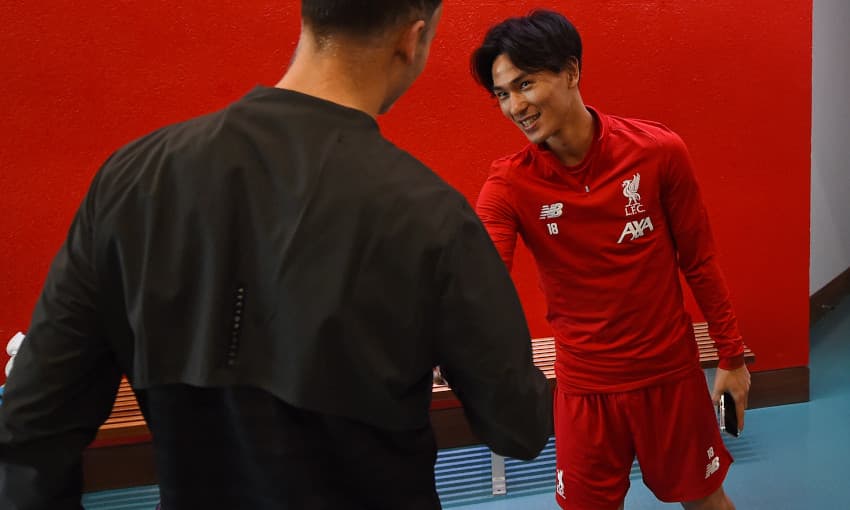 Takumi Minamino, el nuevo jugador del Liverpool, ya se presentó en las instalaciones del club para entrenar con el equipo.