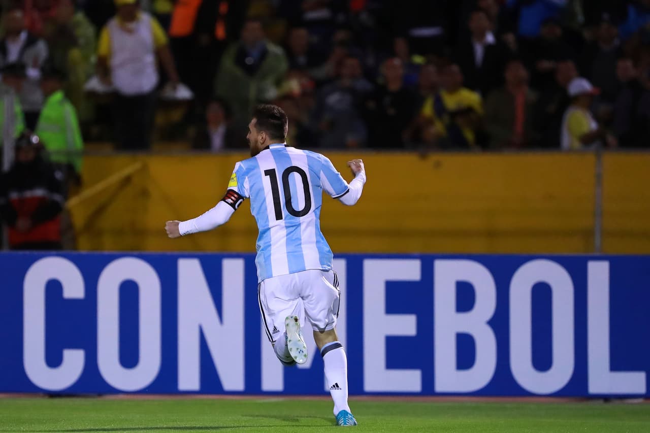 Al minuto 17 del segundo tiempo, la estrella del Barcelona puso el 1-3 en Quito.