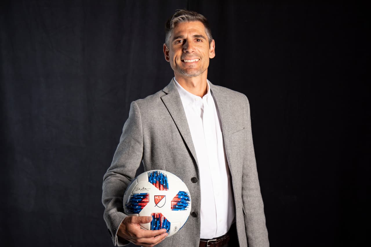 Tras dirigir exitosamente a la academia del club, Luchi Gonzalez es el nuevo entrenador de FC Dallas