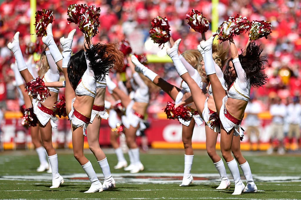 Kansas City Chiefs es un equipo sólido en ambos lados de la pelota y buscaran alcanzar el Super Bowl con el ánimo de sus fieles porristas