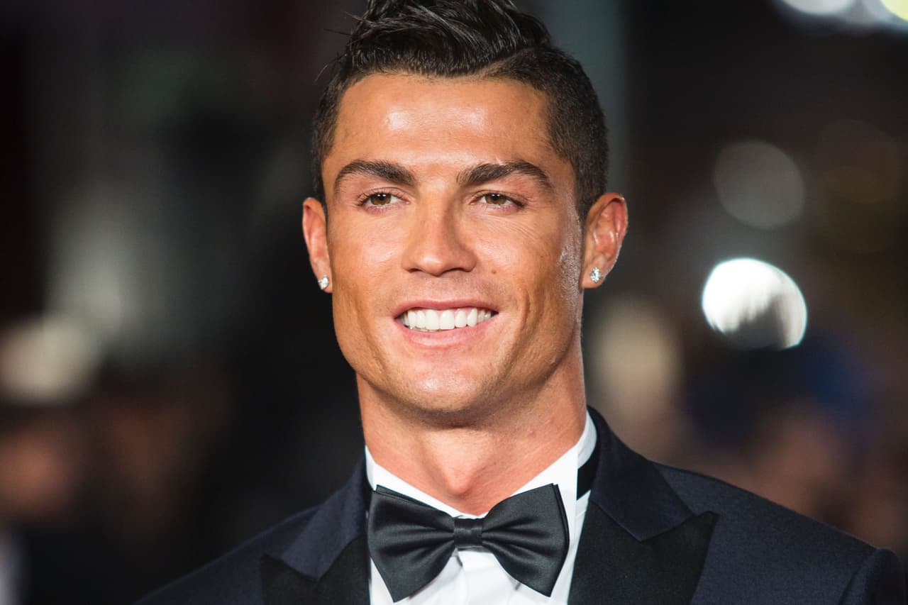 El estreno mundial de 'RONALDO' fue el 9 de noviembre de 2015 en Londres.