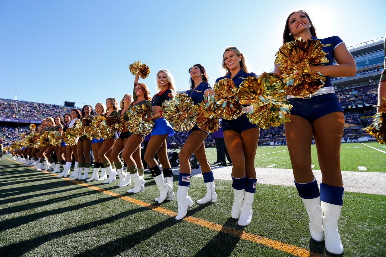 ¡Lo que estabas esperando, las porristas de la jornada 9 de la NFL!