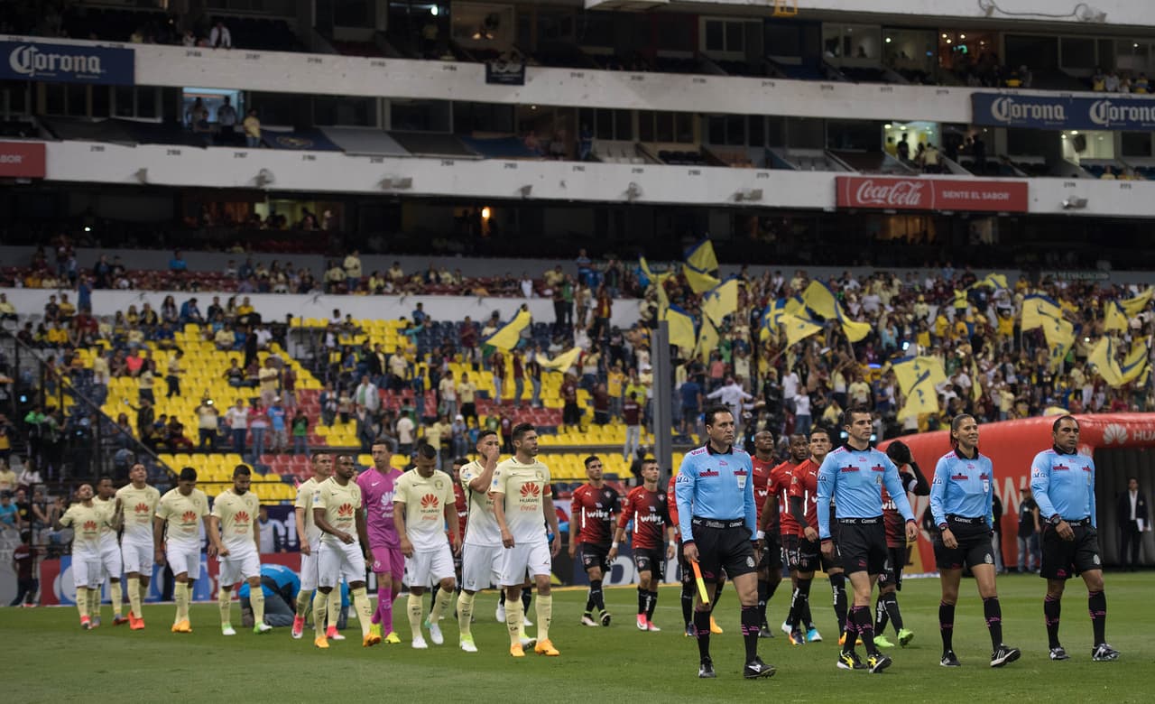 Los equipos llegaron en los puestos 6 y 7 de la tabla general, siendo rivales directos en la lucha por clasificar.