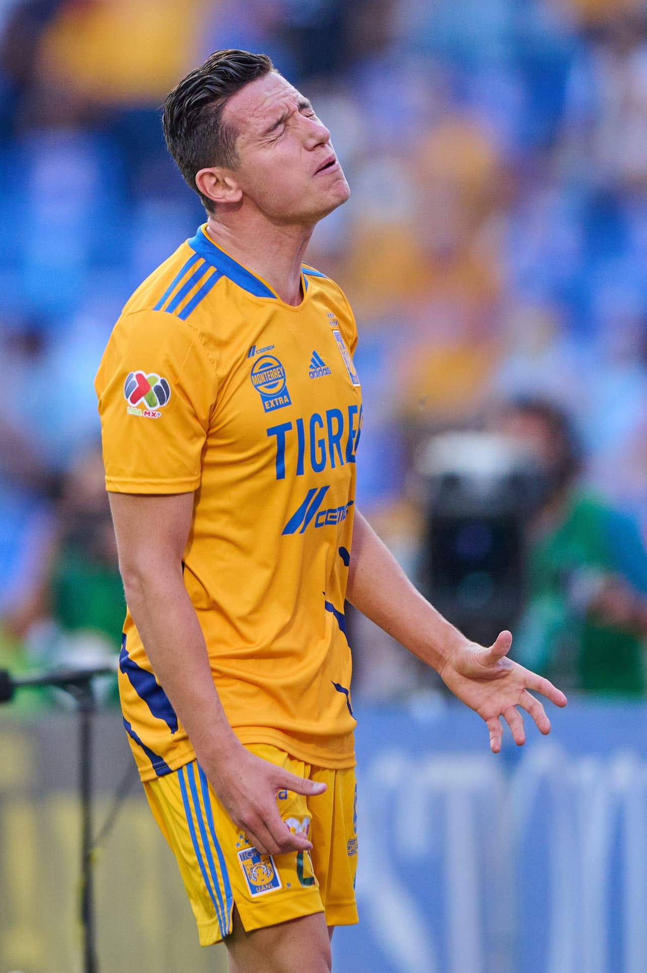 Thauvin no pudo pesar en el juego.