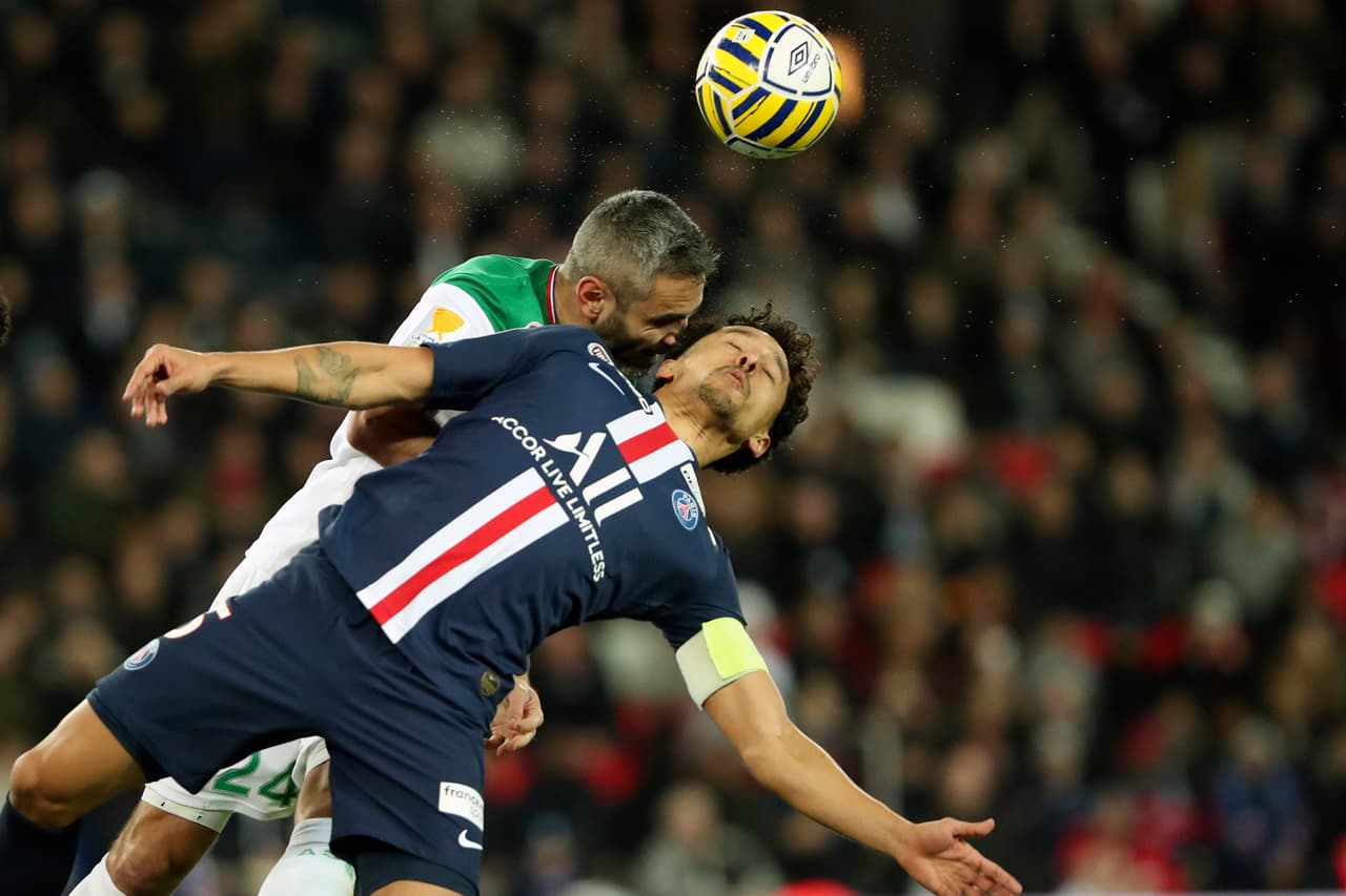 Con goles de Naymar, triplete de Icardi, Mbappé y un autogol de Jessy Moulin, el PSG golea en casa 6-1 al Saint-Ettiene.