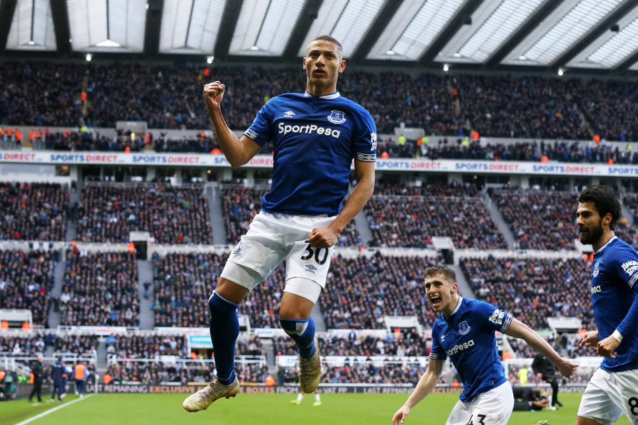 Richarlison en Everton (2018), fichado por 41 millones de euros, unos 46 millones de dólares.