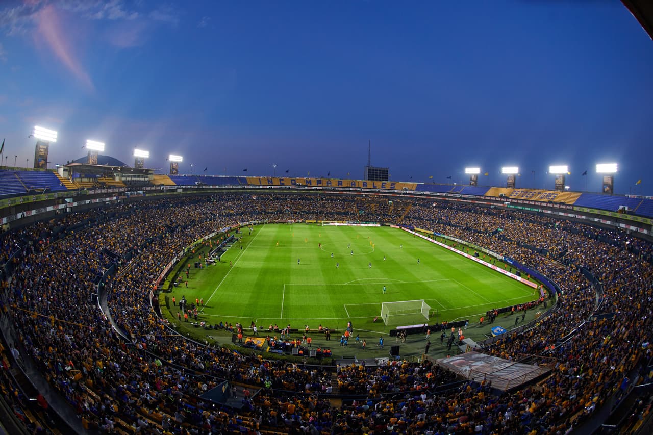 Tigres Femenil golea con autoridad a Pachuca y espera rival para la Final.