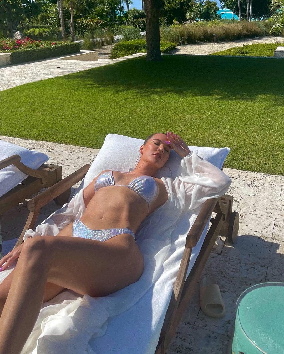 Al final de su comunicado, Khloé sugiere enfocarse en uno mismo y asegurarse de que su corazón sea feliz.