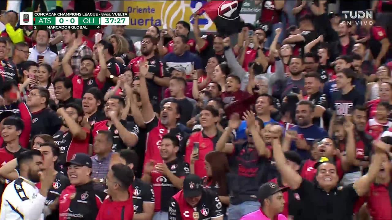 ¡GOL!  anota para Atlas. Julián Quiñones