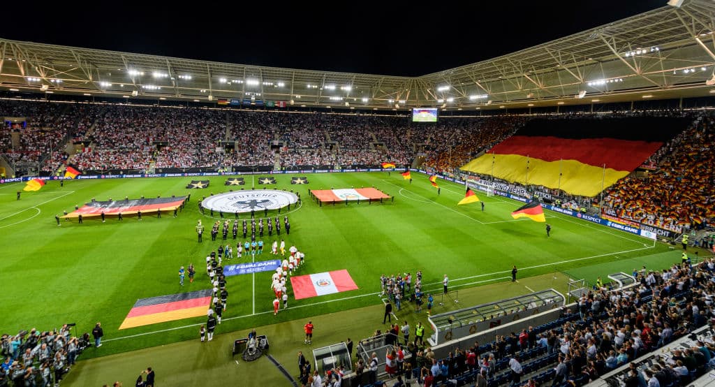 Los alemanes le mostraron a sus seleccionados su lealtad incluso a pesar de que este duelo no tuvo carácter oficial.
