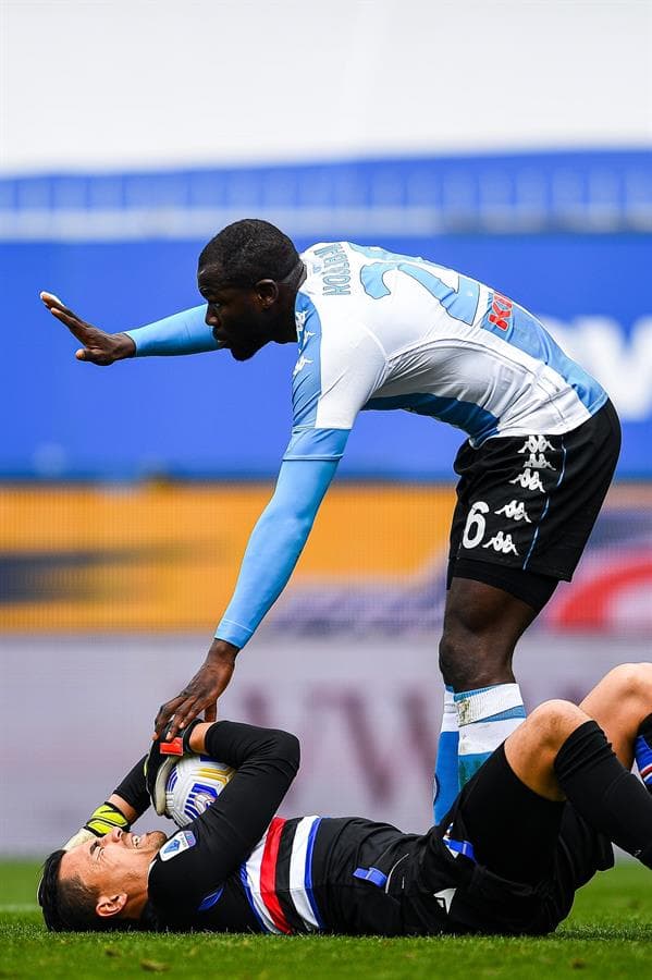 Napoli derrota a la Sampdoria 2-0 durante la Jornada 30 de la Serie A. Las anotaciones fueron de Fabián Ruiz Peña (35') y Victor Osimhen (87'). El mexicano Hirving 'Chucky' Lozano se perderá el siguiente partido ante el Inter por acumulación de amonestaciones.