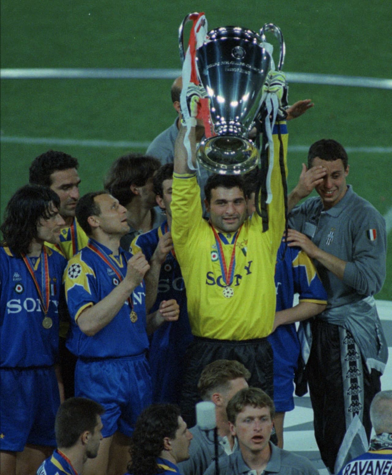 1996: Juventus (Italia)