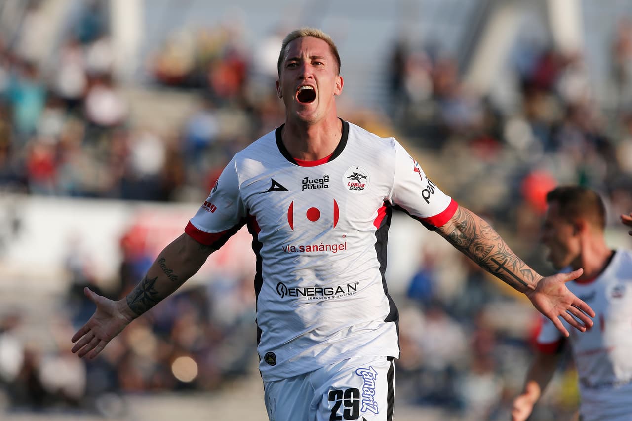 Al minuto 57 un cabezazo del argentino Leonardo Ramos el que puso el 1-0 para Lobos BUAP.