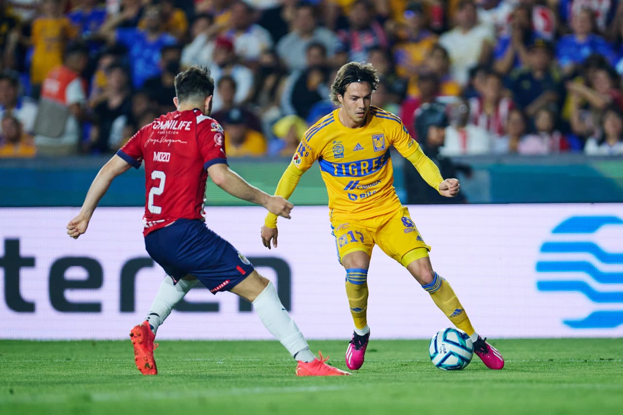 Chivas Rayadas de Guadalajara vuelven a hacerse fuertes de visita y logran su sexta victoria del torneo y arrebata el invicto a Tigres de la UANL en El Volcán tras el partido de la jornada 9 del Clausura 2023.