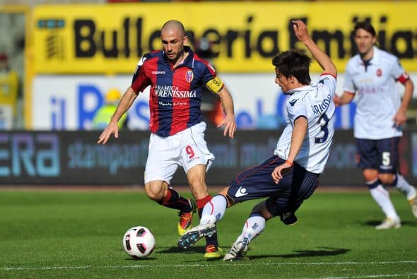 El Bolonia se vio las caras con el Cagliari.
