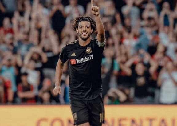 Carlos Vela pide seguir ejemplo de Kobe Bryant