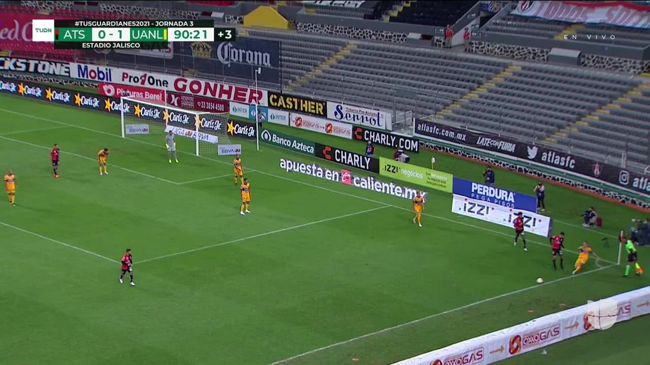 ¡GOL!  anota para Tigres. Julian Quiñones