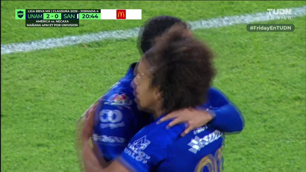 ¡Adalberto Carrasquilla hace un golazo espectacular para el 2-0 a Santos!
