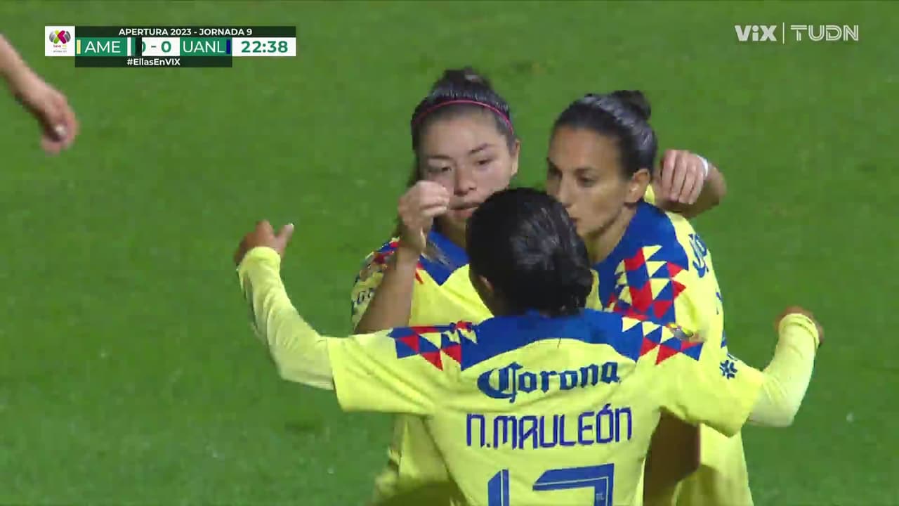 ¡Contragolpe letal del América y Katty Martínez pone el 1-0!