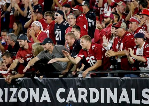 Los Cardinals salieron avantes en Domingo por la Noche al batir en el último momento a los Bengals 34-31. Acá las mejores tomas del partido.