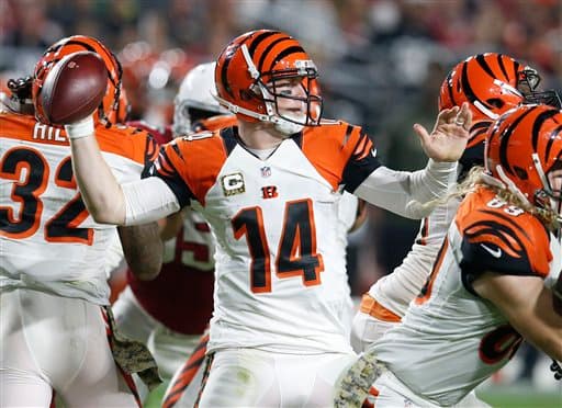 Los Cardinals salieron avantes en Domingo por la Noche al batir en el último momento a los Bengals 34-31. Acá las mejores tomas del partido.