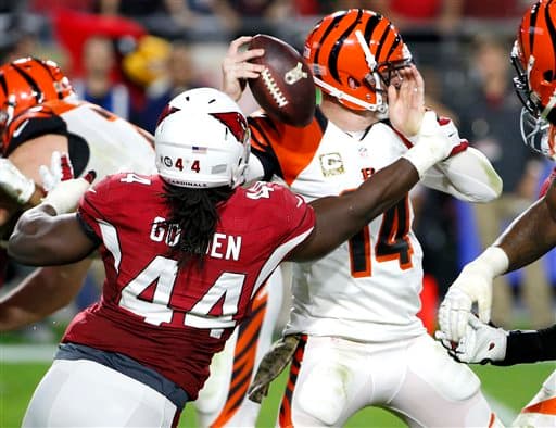 Los Cardinals salieron avantes en Domingo por la Noche al batir en el último momento a los Bengals 34-31. Acá las mejores tomas del partido.