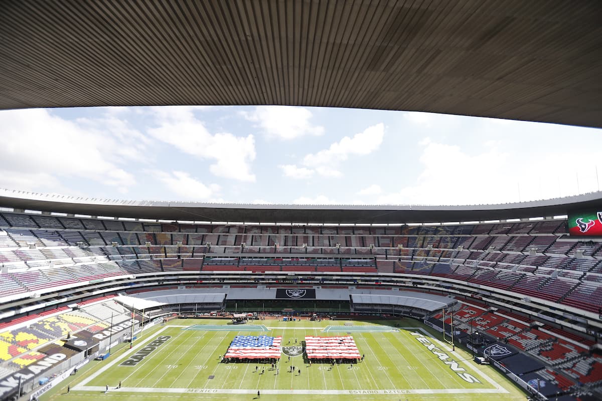 Ya se alistan los últimos detalles para recibir a Houston y Oakland para el histórico partido de este lunes en la Ciudad de México.