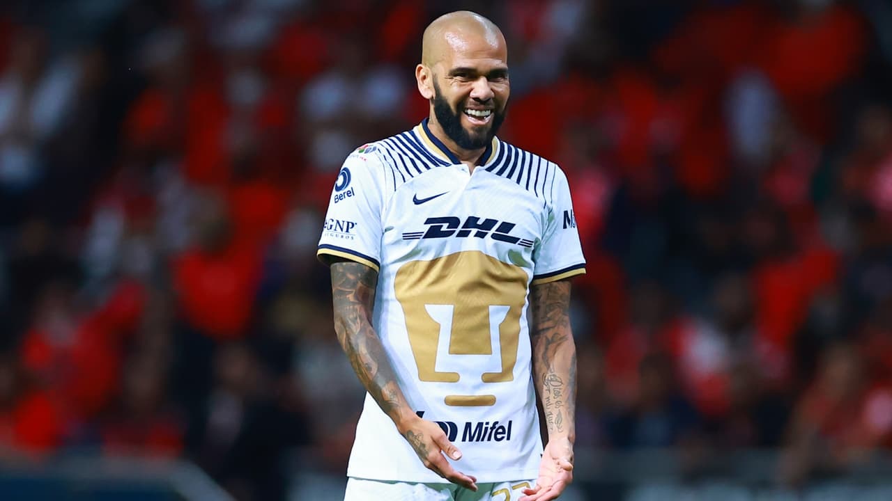 Dani Alves niega que esté en riesgo de perderse el Mundial Qatar 2022