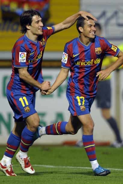 Los jóvenes surgidos de La Masía, como Bojan o Pedro, necesitarán dejar de lado la presión de un 'derbi'.