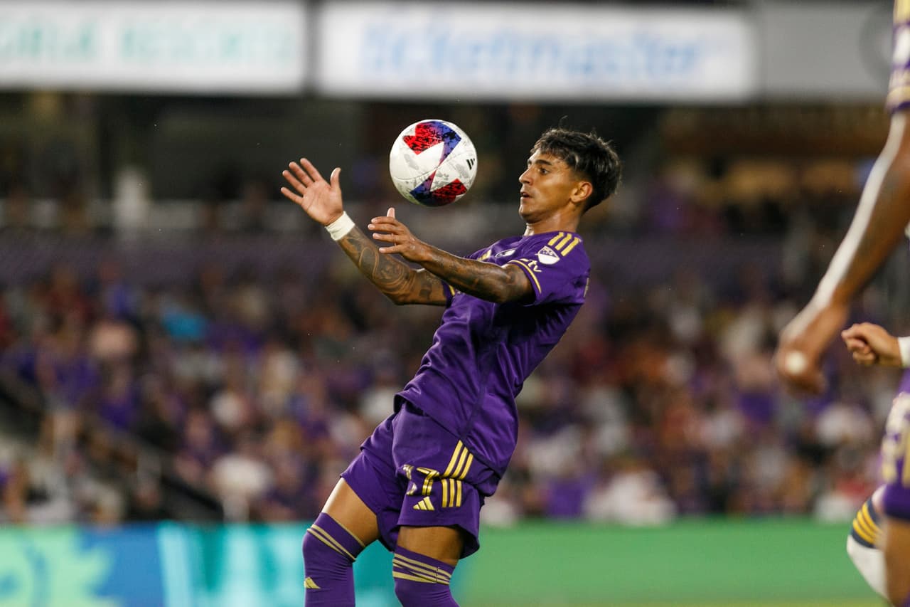 Mediocampista - FACUNDO TORRRES (Orlando City SC)