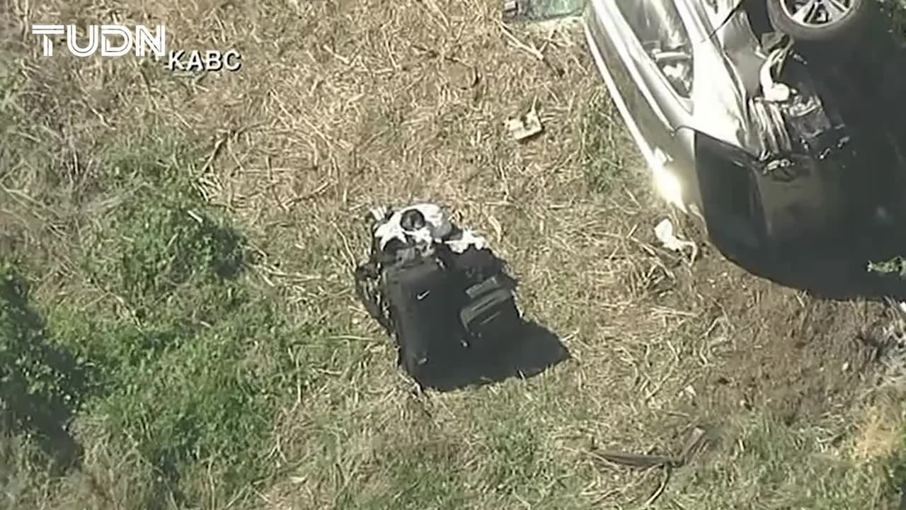 Tiger Woods hospitalizado tras aparatoso accidente automovilístico