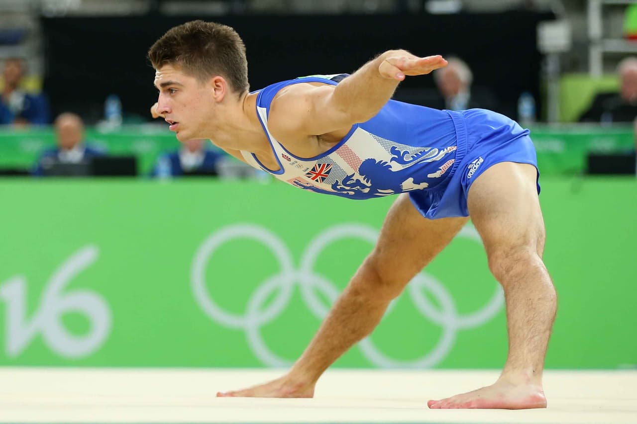 Británico Max Whitlock le quitó el oro a Brasil en final de piso de gimnasia en Río