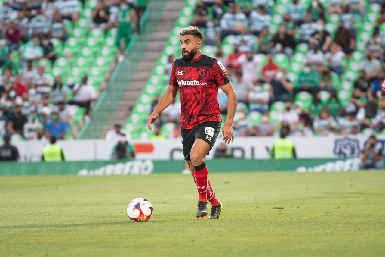 Con autoridad Santos se impone al Toluca y se mantiene en la pelea por un puesto directo para los Cuartos de Final.
