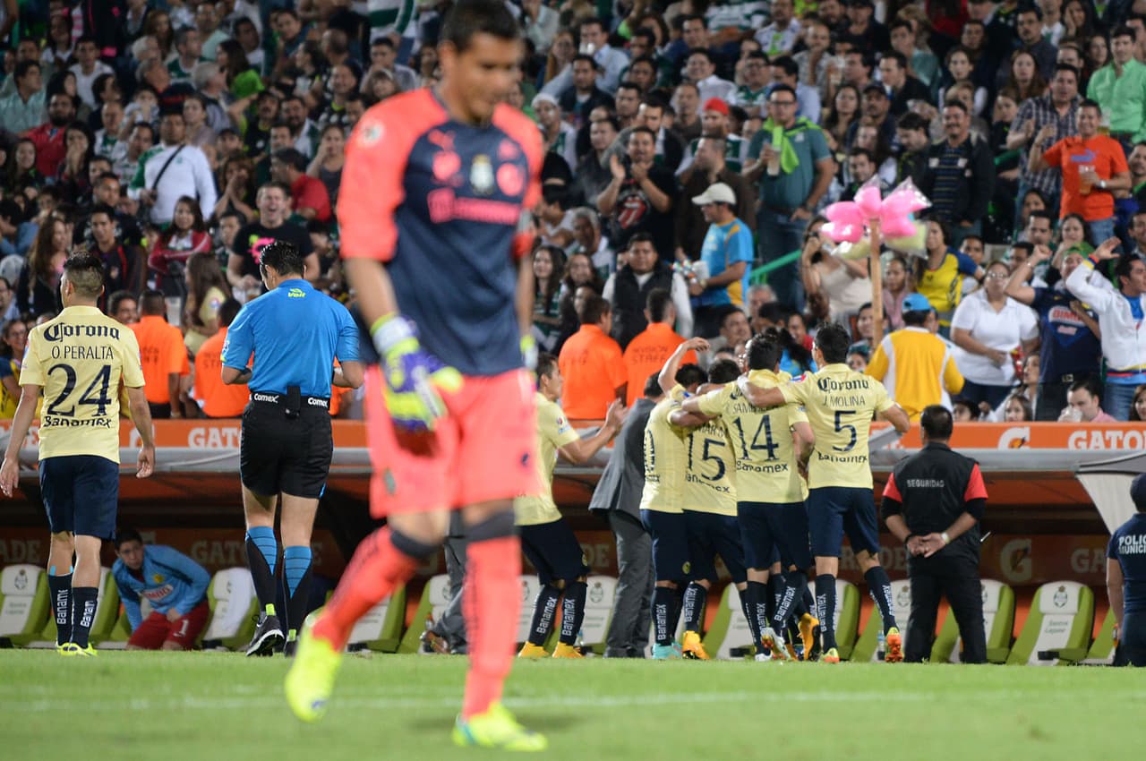 Tuvieron que pasar cinco años para que Miguel Layún anotara nuevamente en Liga MX.