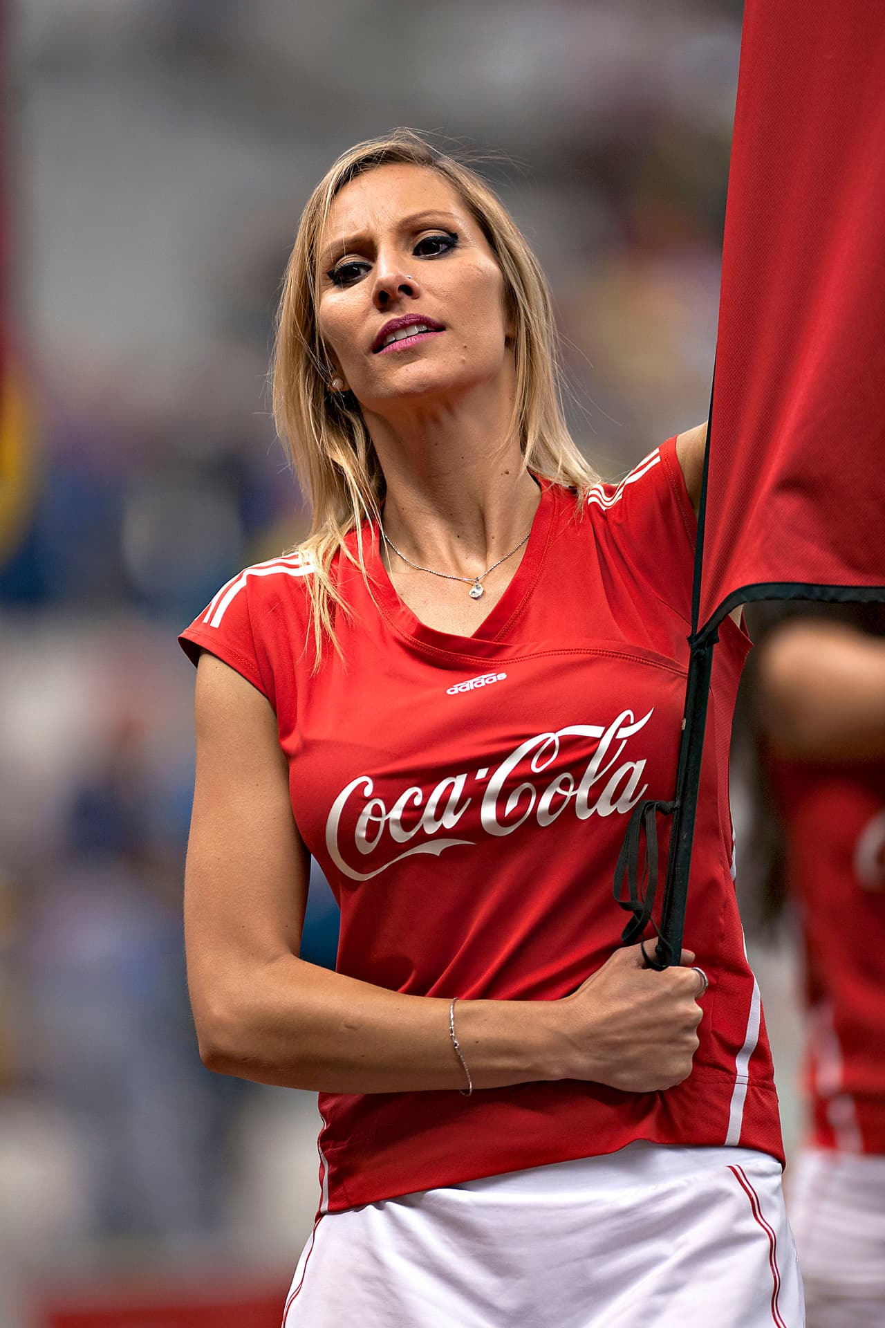 La bellas porristas en la ida de cuartos