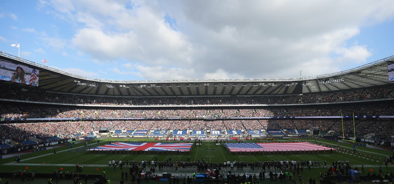 Dos de estos partidos se jugarán en el renovado estadio Wembley, como dicta la tradición, y dos en el nuevo estadio del Tottenham Hotspur.