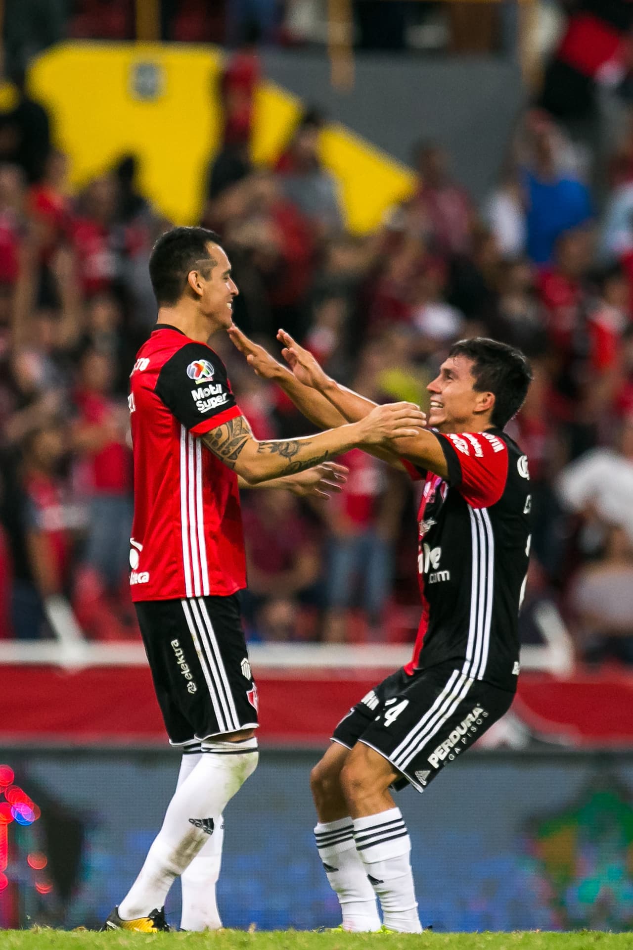 09 Cristian González - Atlas: Una sorpresa ver a Cristian González en la lista. El defensor sumó 7 de los 9 puntos que tiene en el Apertura 2017.