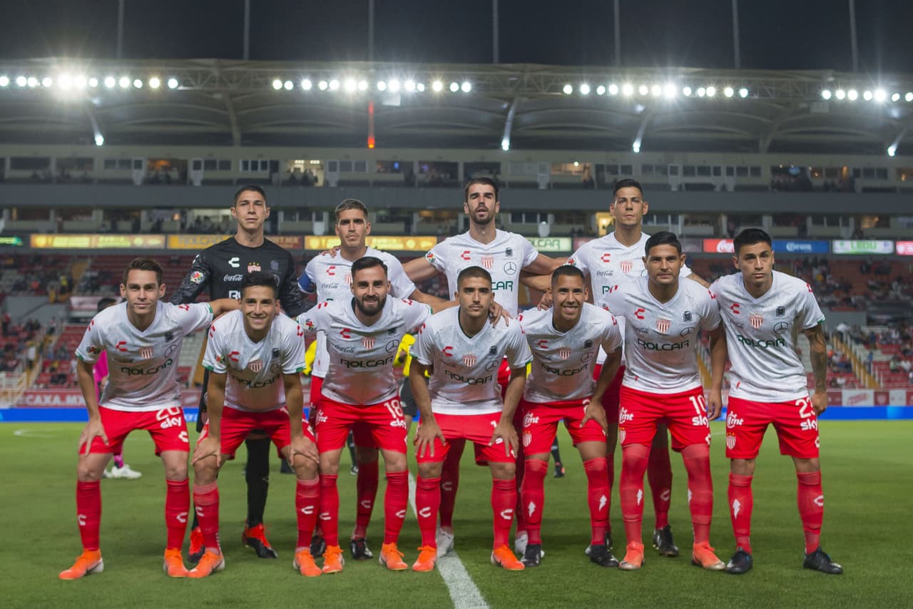 Necaxa inició ganando con el tanto de Mauro Quiroga pero Toluca igualó gracias a la aparición de Emmanuel Gigliotti. Con el empate, Los Rayos se mantienen en 5º y los Diablos Rojos en 16to. lugar.