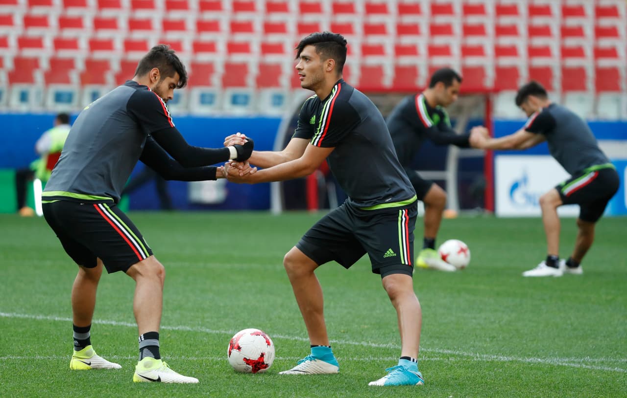 La solidaridad de equipo es un elemento que cada vez se ha hecho más fuerte en el 'Tri'. Eso se nota aún en la última práctica en Rusia.