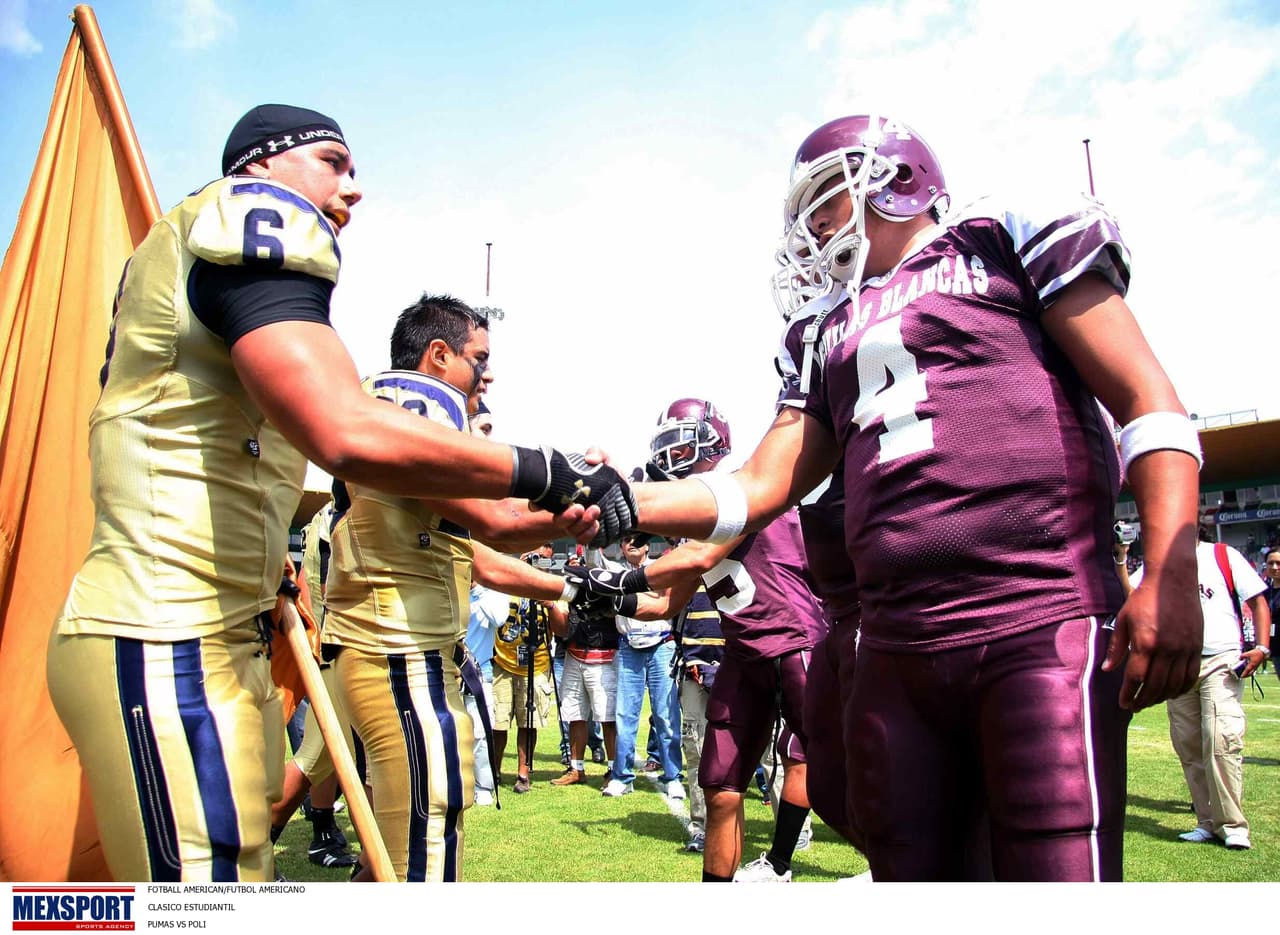 Aunque su primer partido fue en 1936 con victoria para los de IPN, desde 1998 los Pumas UNAM llevan la batuta con 10 victorias por sólo 6 de parte de los del Casco de Santo Tomás. Para jugarse ante sus aficionados, volverán a enfrentarse en el Estadio Azul, un territorio neutral que beneficiará al espectáculo y permitirá la asistencia de más público.