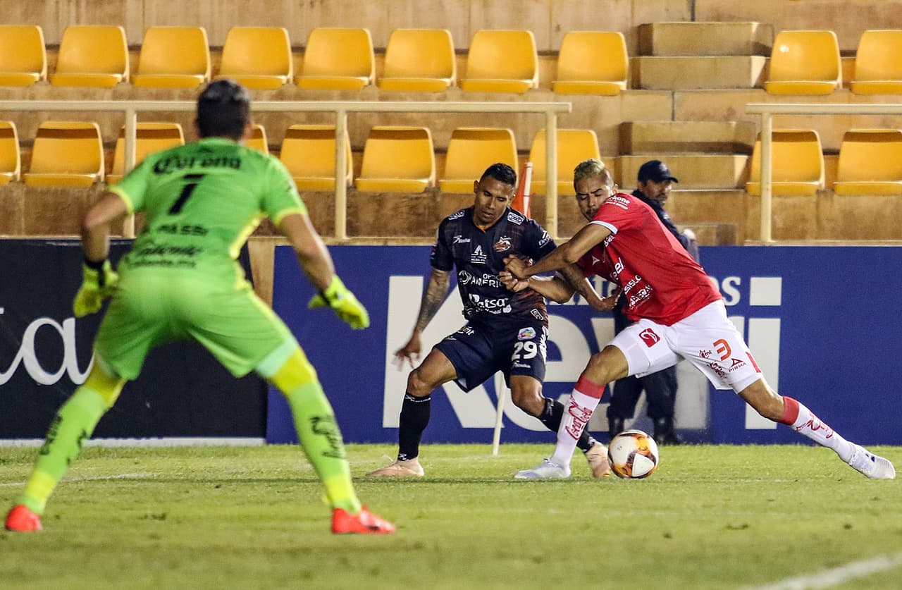 El delantero de Mineros, Roberto Nurse, tuvo un par de ocasiones de gol en la recta final que le pudieron haber permitido empatar a su equipo, pero viajarán a Zacatecas con déficit.