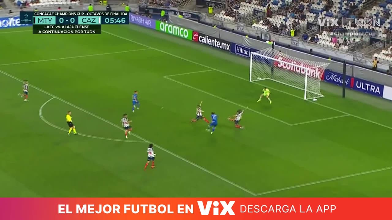 ¡Se salva Rayados! Toro Fernández se quedó cerca de abrir el marcador