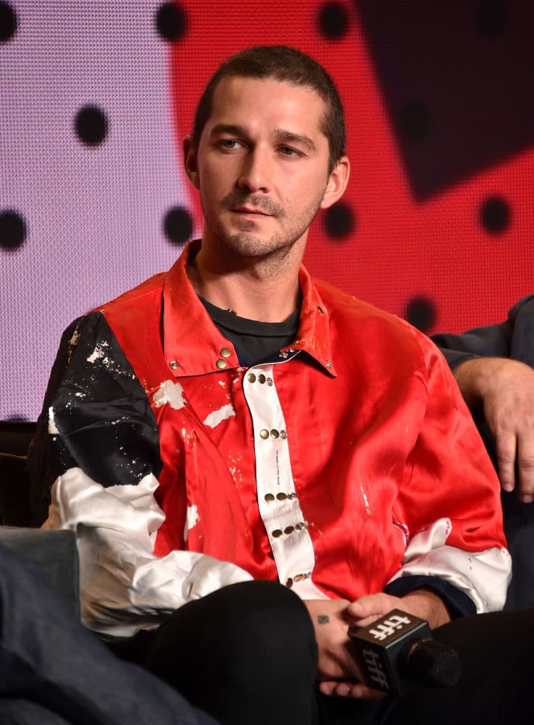 Narra la historia de la rivalidad entre dos leyendas del tenis: el sueco Björn Borg y el norteamericano John McEnroe, un enfrentamiento legendario de la historia del deporte que tuvo su culminación en la final de Wimbledon de 1980, que enfrentó a ambos.
<br>