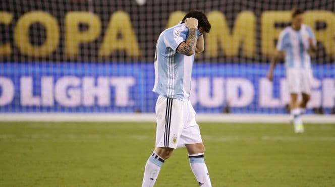 Cracks mundialistas que los aficionados consideran como "pechos fríos 