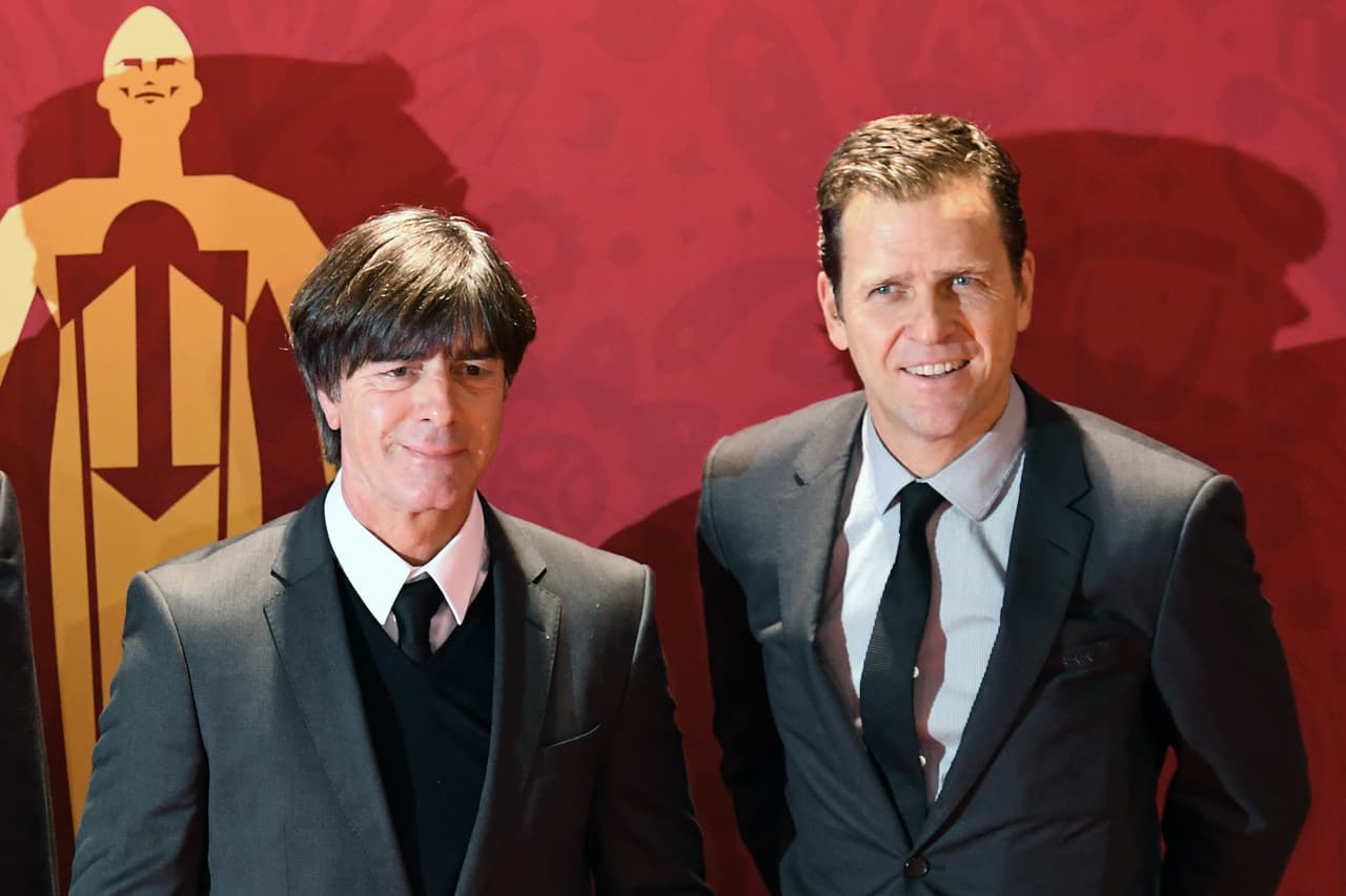 Los campeones del Mundo, Alemania, tuvieron en Joachim Low (entrenador) y Oliver Bierhoff (exfutbolista).